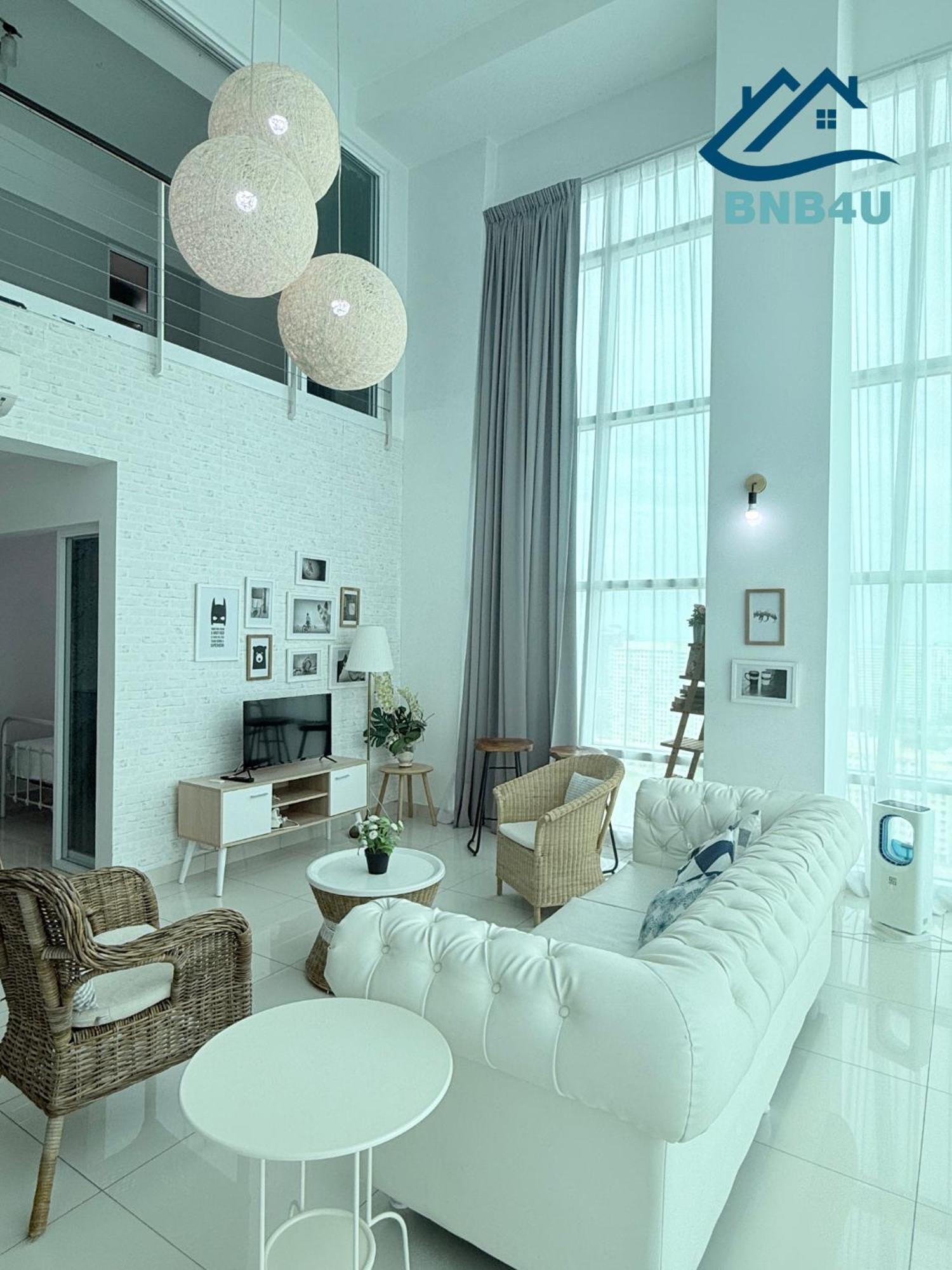 Duplex Seaview Comfort Stay In City By Iz 조지타운 외부 사진
