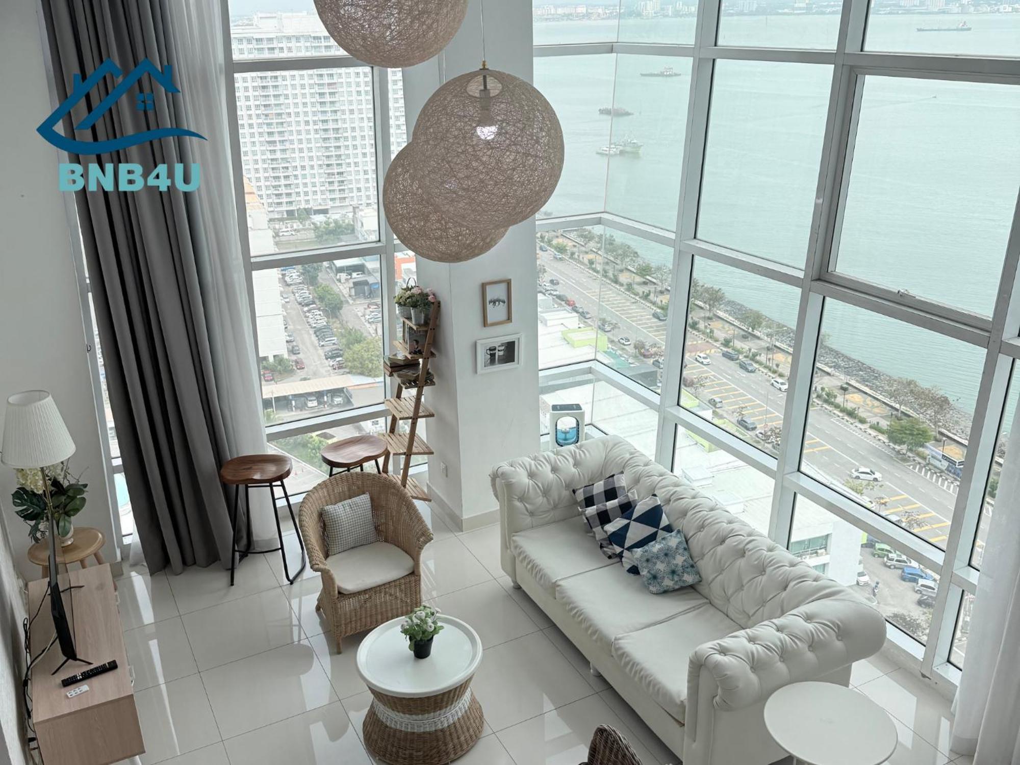 Duplex Seaview Comfort Stay In City By Iz 조지타운 외부 사진