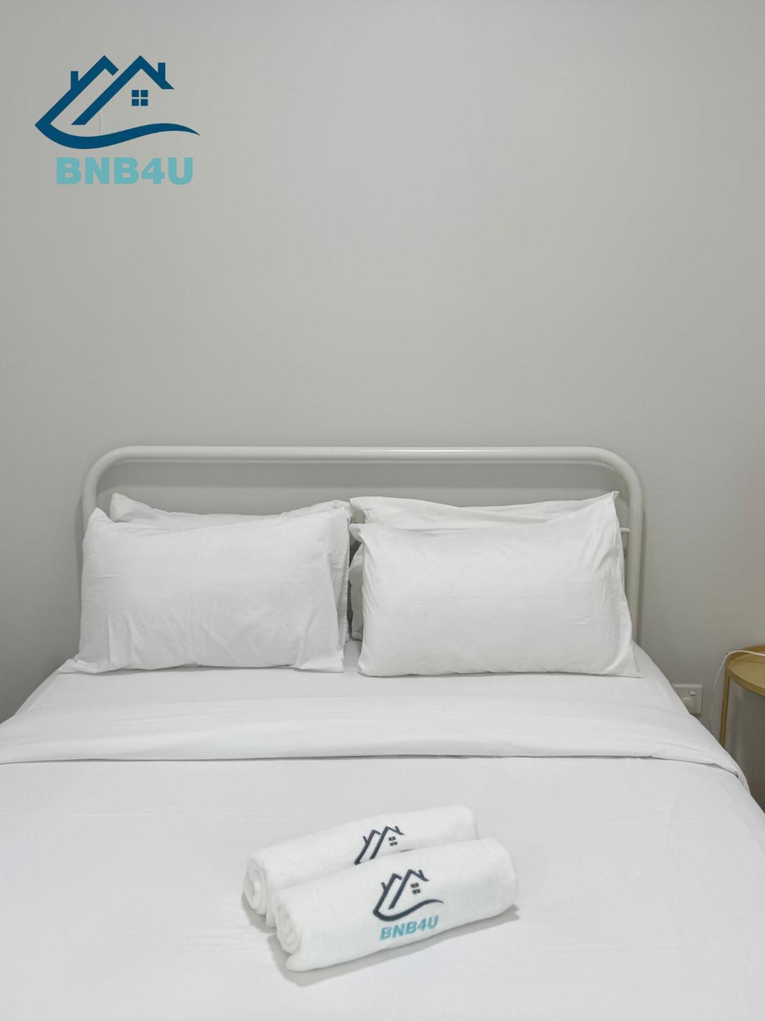 Duplex Seaview Comfort Stay In City By Iz 조지타운 외부 사진