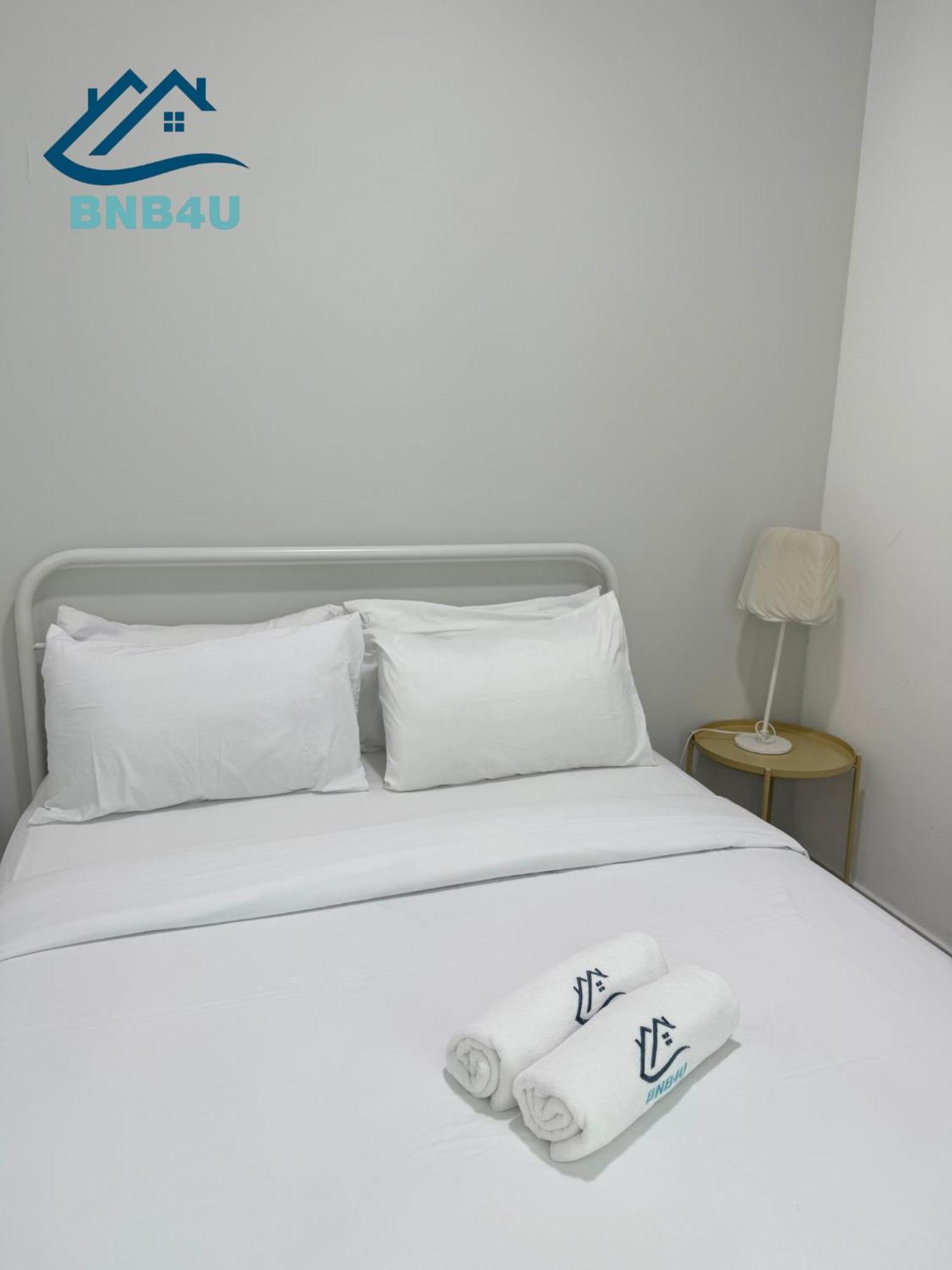 Duplex Seaview Comfort Stay In City By Iz 조지타운 외부 사진