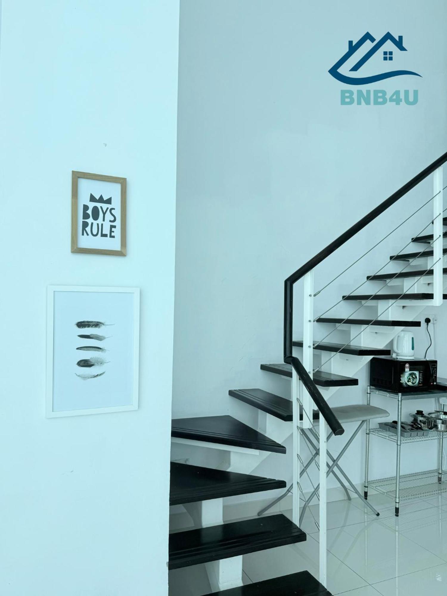 Duplex Seaview Comfort Stay In City By Iz 조지타운 외부 사진