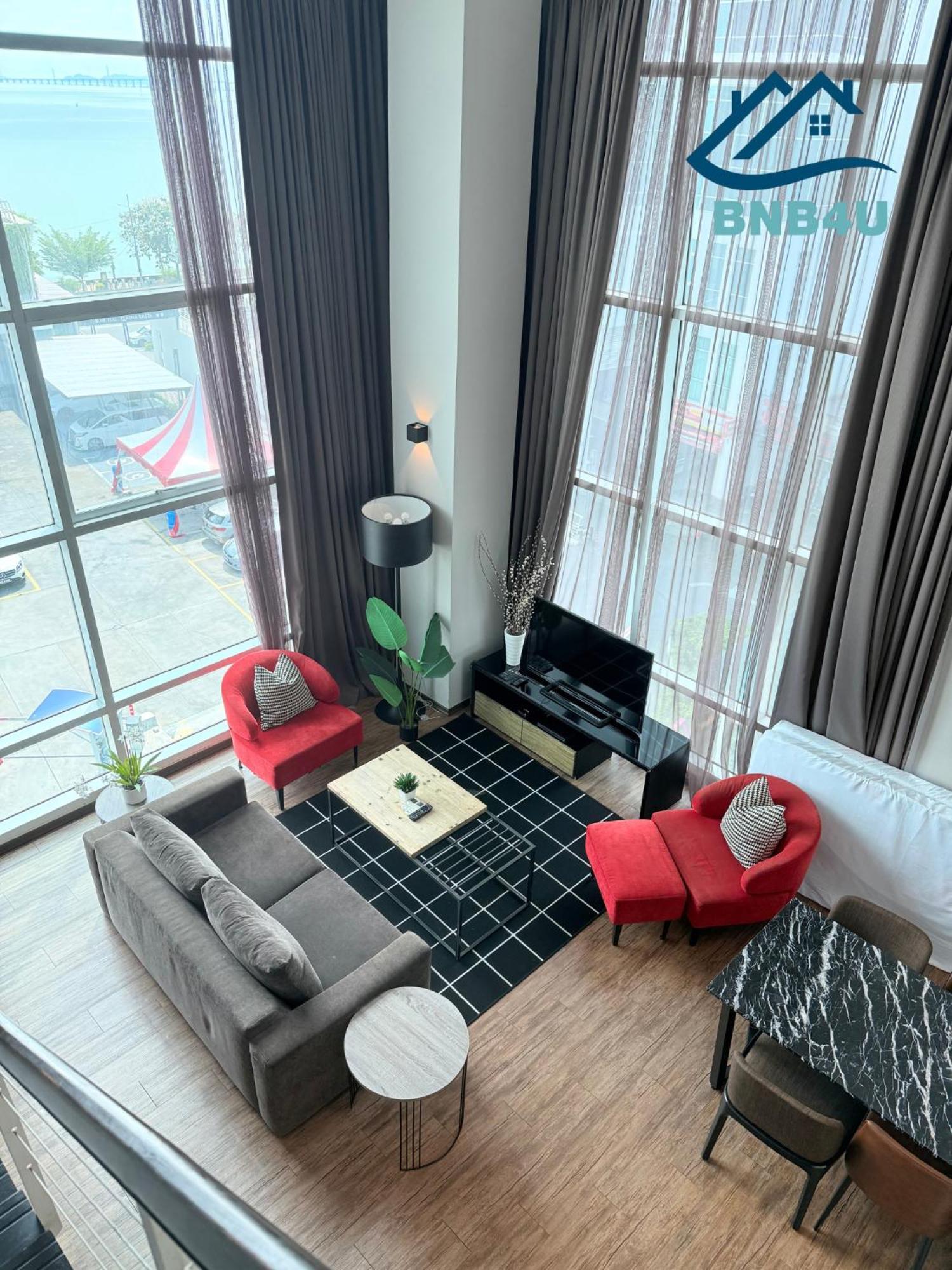 Duplex Seaview Comfort Stay In City By Iz 조지타운 외부 사진