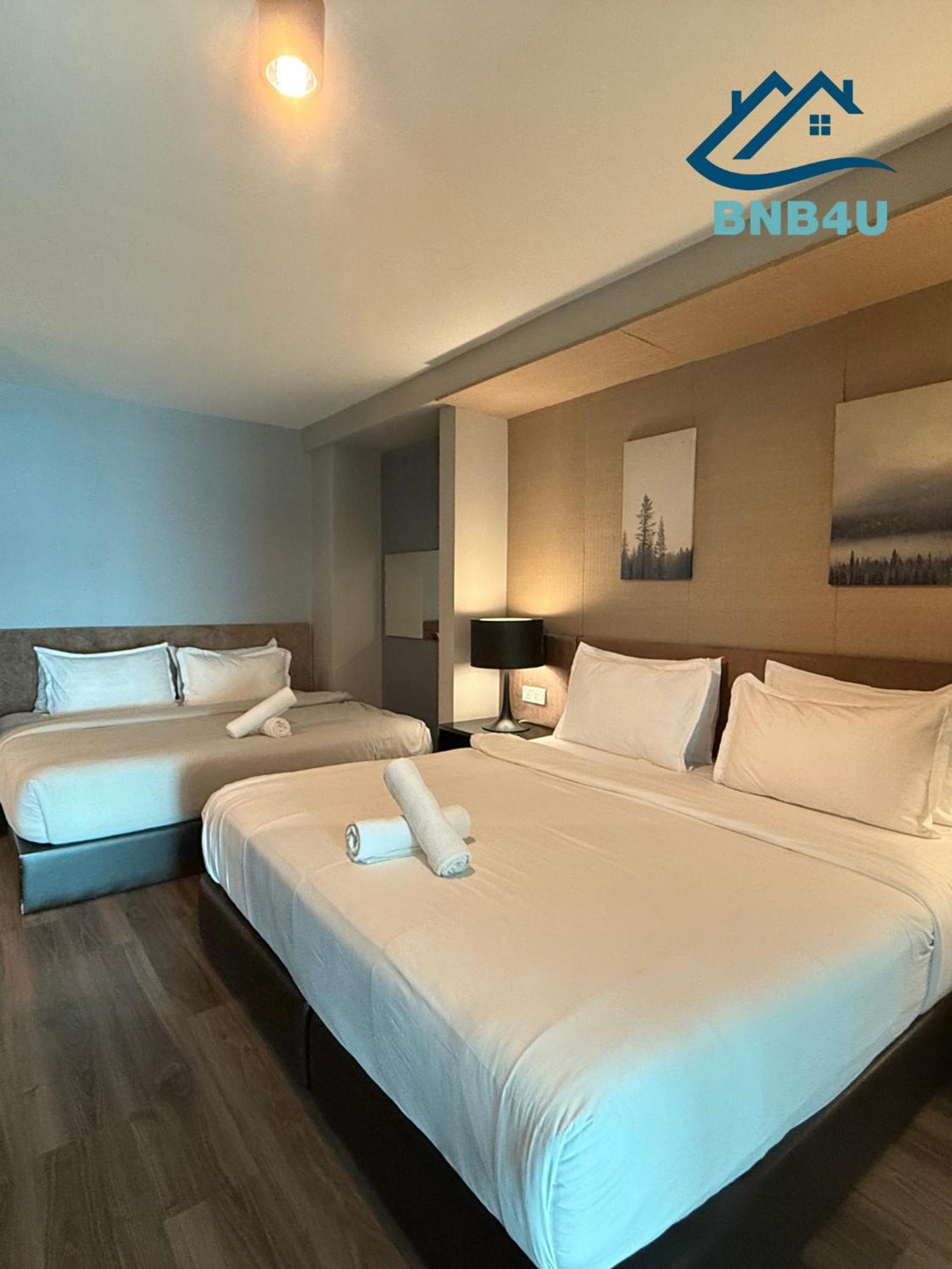 Duplex Seaview Comfort Stay In City By Iz 조지타운 외부 사진