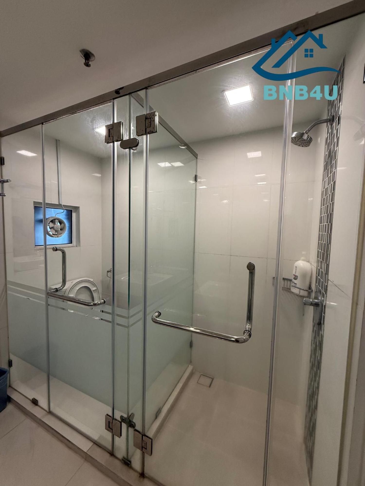 Duplex Seaview Comfort Stay In City By Iz 조지타운 외부 사진